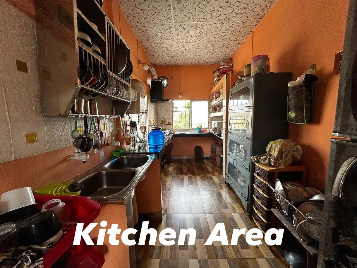 3bk flat with 2 bathroom plus a road side balcony for sale at prime location