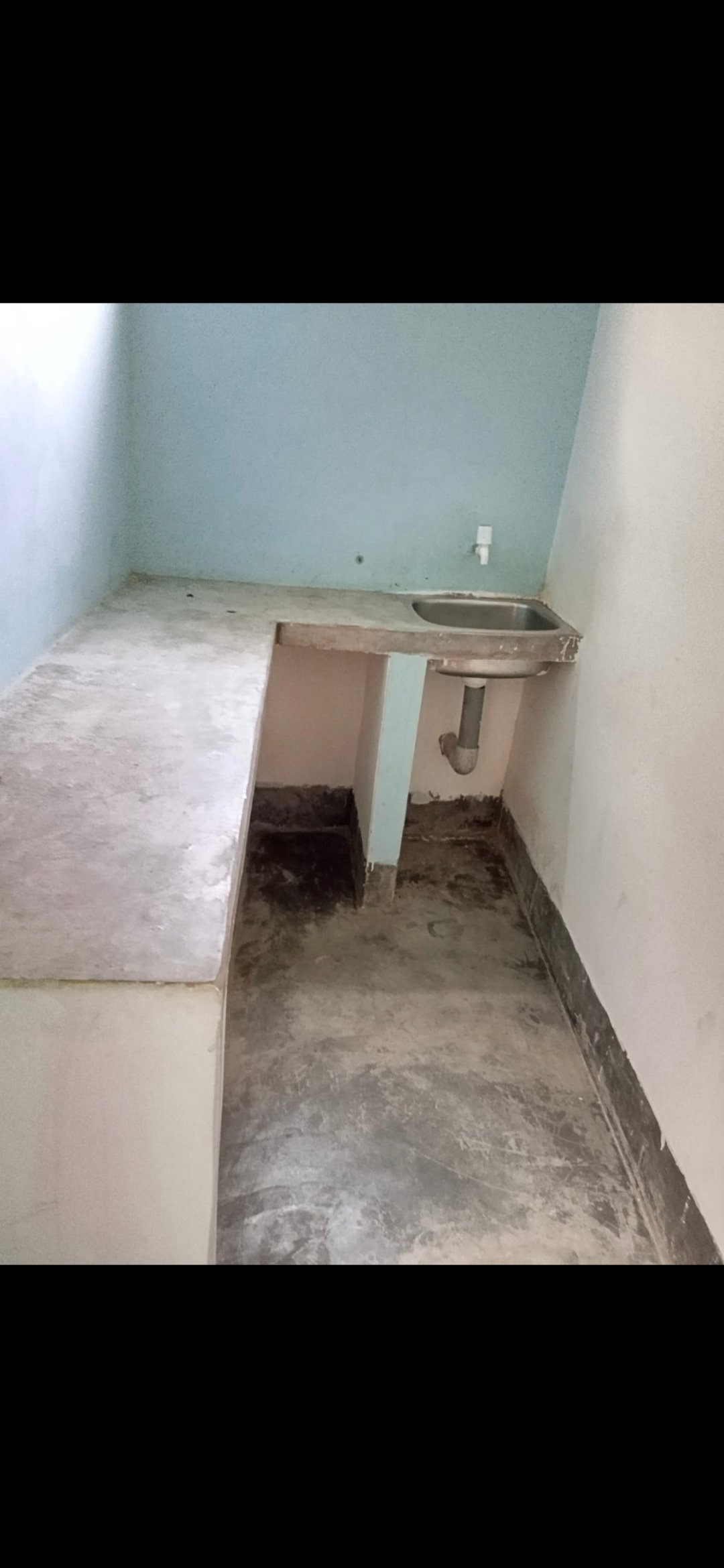 Renting 1 RK (Contact- 7002129705)