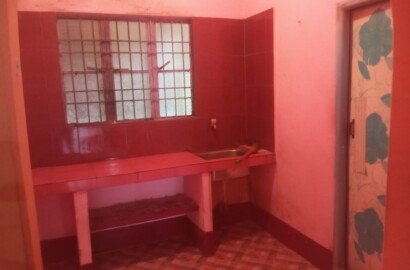 2Bk Room Available for Rent at Chencoorie Road Beni Madhav Lane