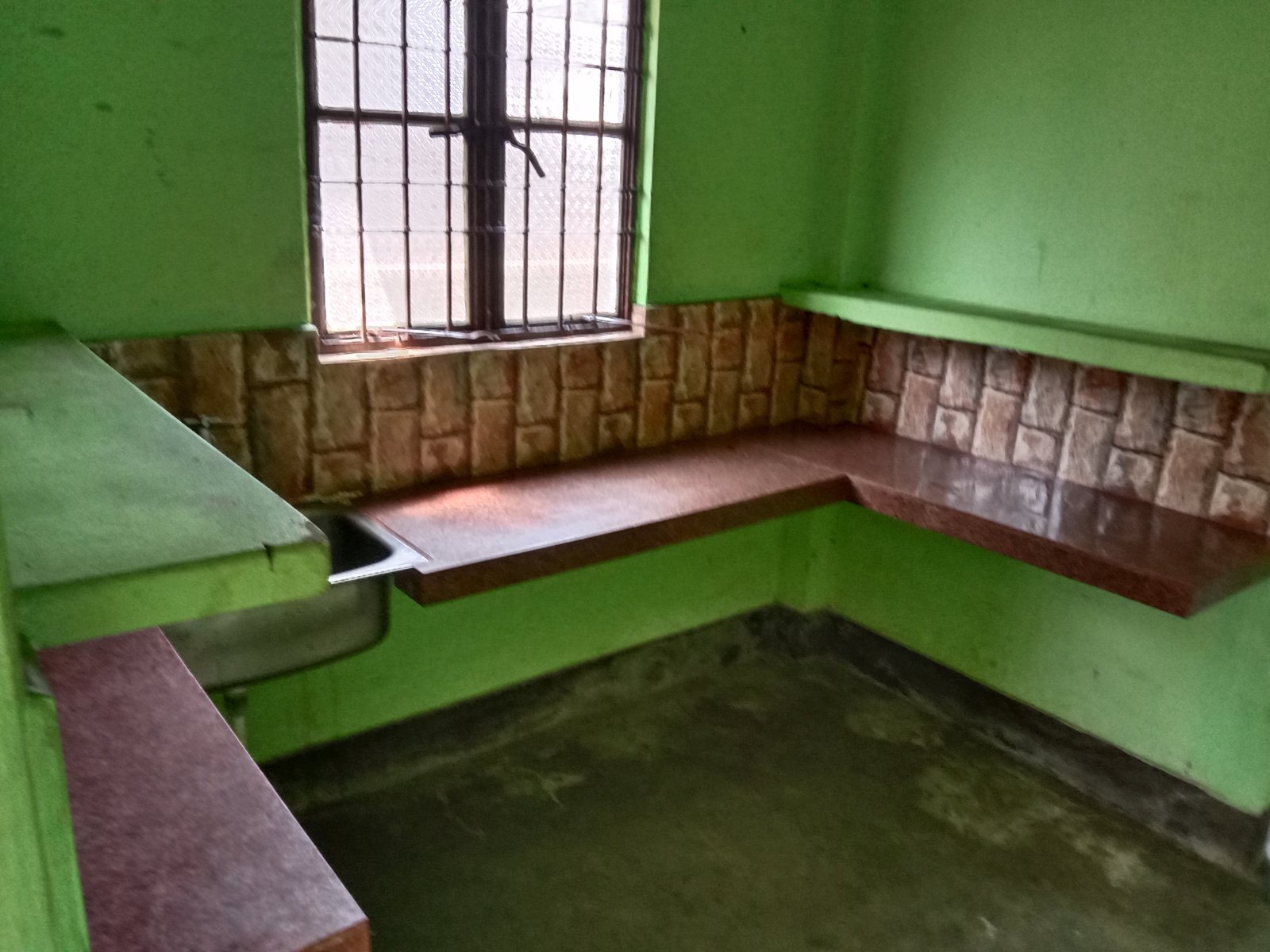 Room for rent - Malugram Itkhola