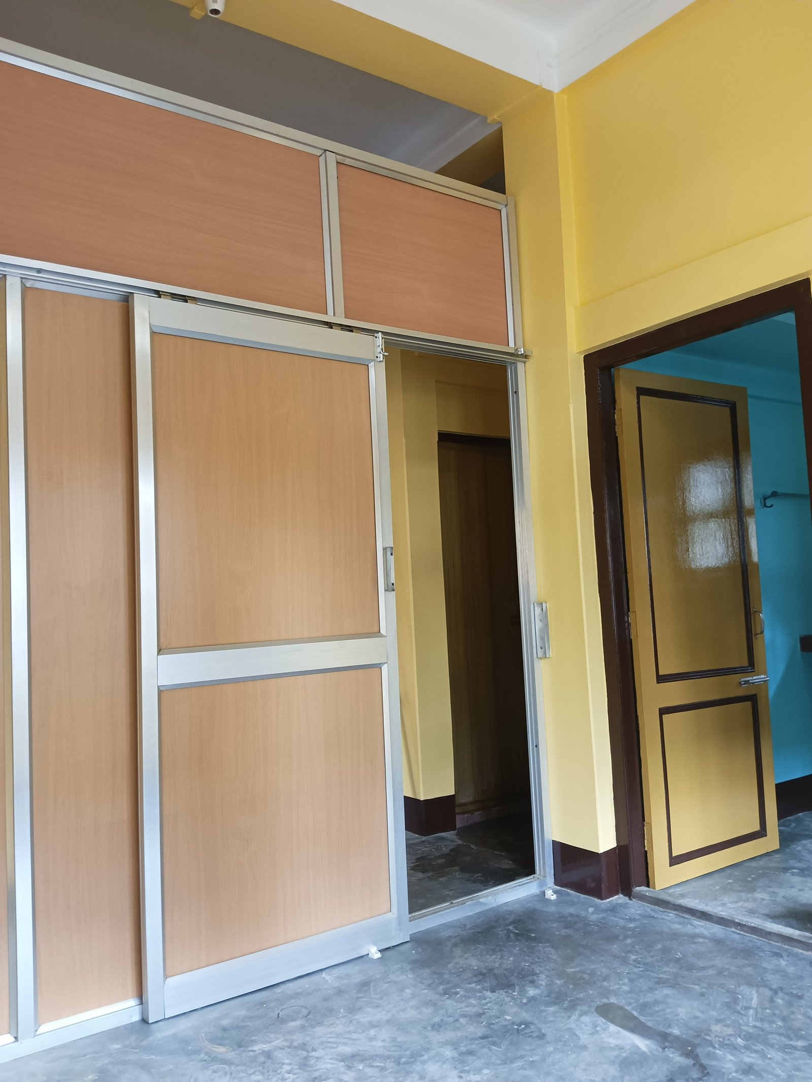 ROOM ON RENT ONLY FOR FAMILY - READ DESCRIPTION