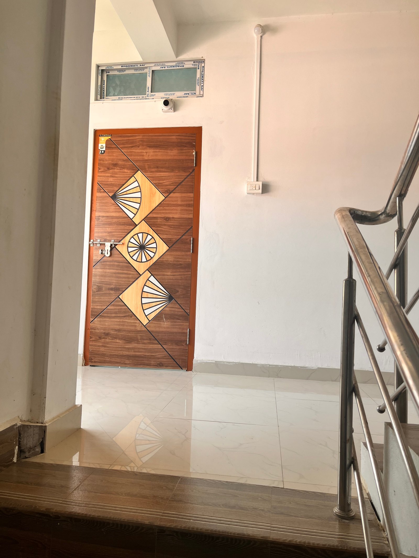 Apartment for Rent in 2nd Link Road