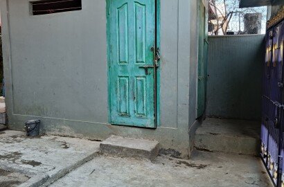 Shop cum godown on rent