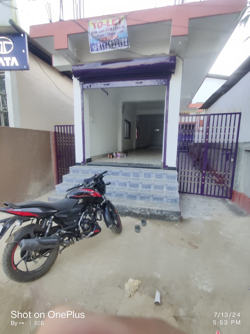 COMMERCIAL PROPERTY GROUND FLOOR RENT FOR SHOWROOM / BANK / DOCTORS CHEMBER CUM CLINIC/ WHOLESALE /PRIVET SECTTOR OFFICE